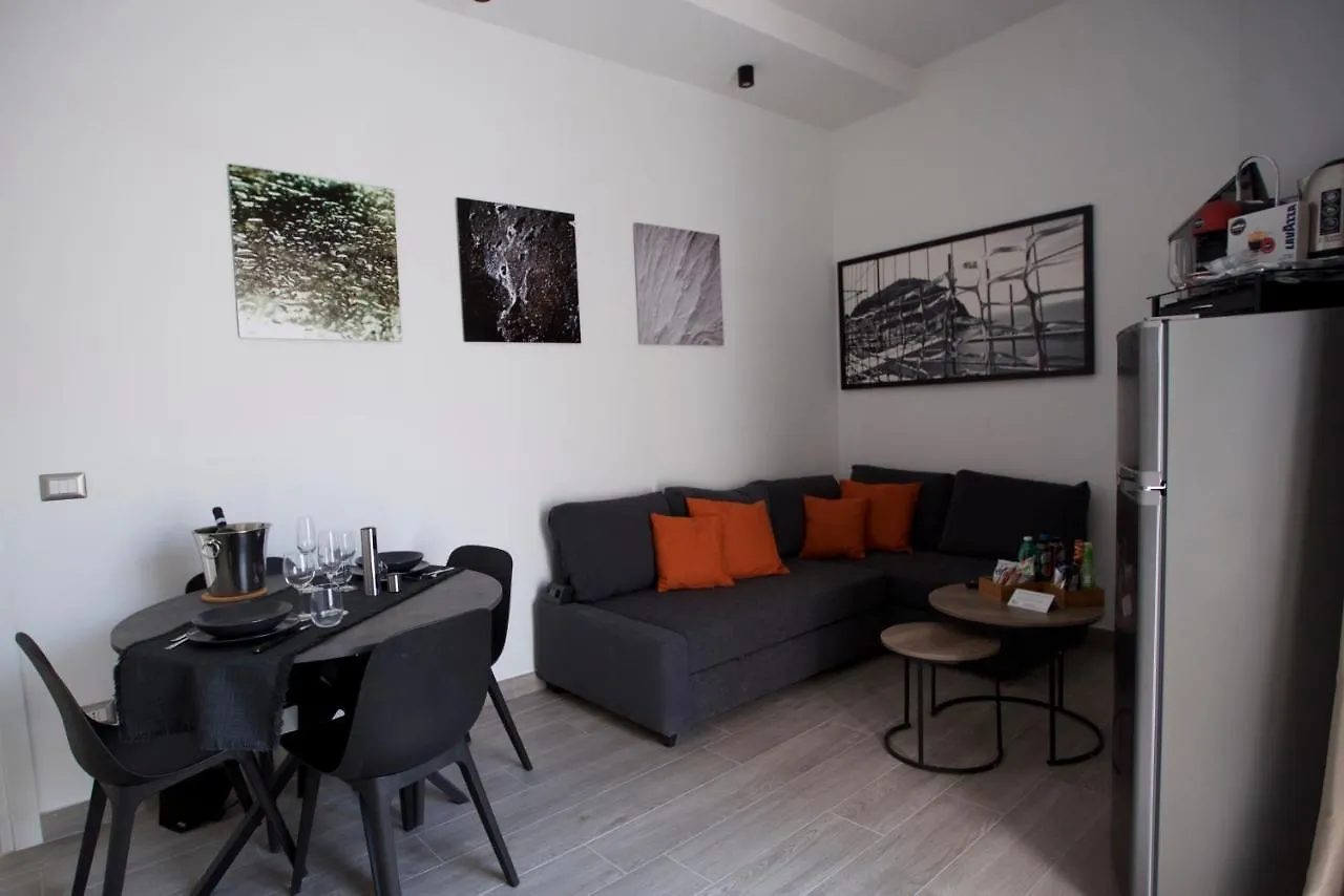 Scugnizzo Apartment Luxury Home Napels