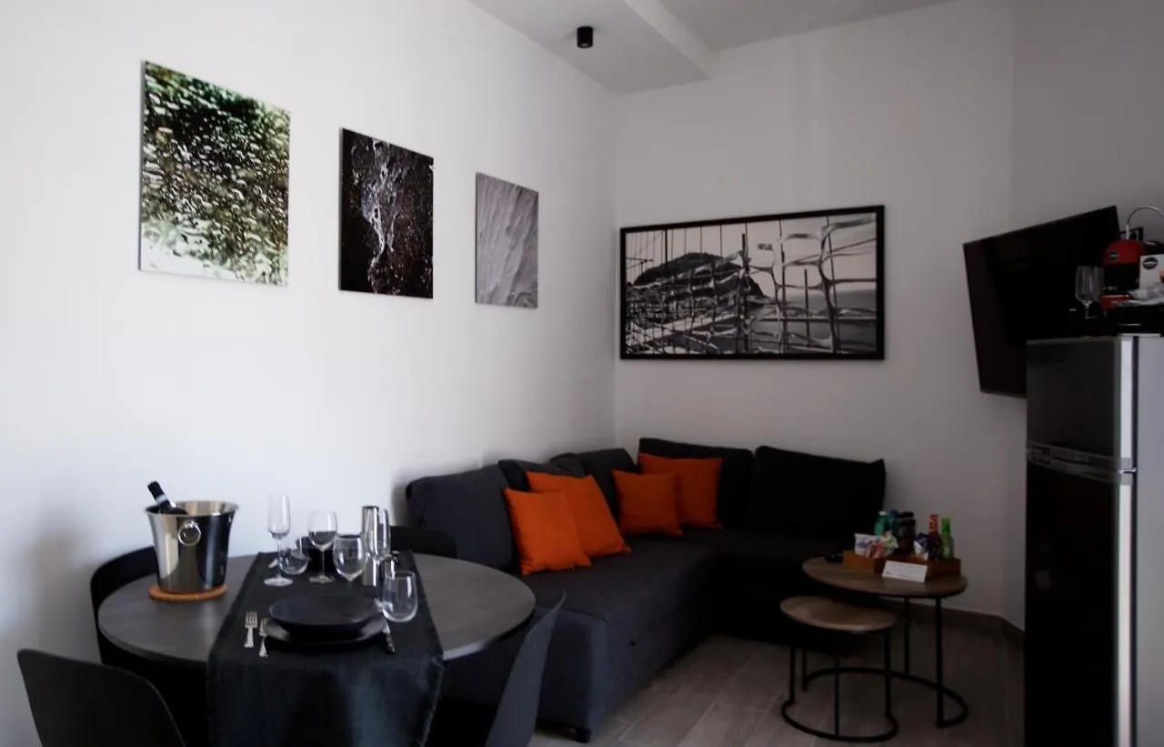 Scugnizzo Apartment Luxury Home Napels Italië